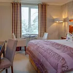 ホテル The Belsfield 4*