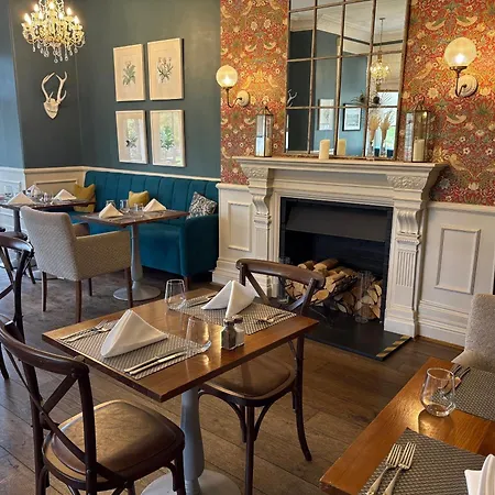 Hotel The Belsfield 4*